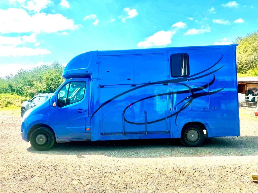 2014 Renault Master 3.5T — Regent Coachbuilt